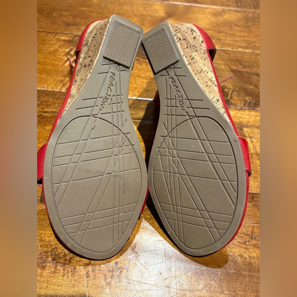Kenneth Cole Reaction T-Strap Ava Red Wedge Sandals - Picture 7 of 15